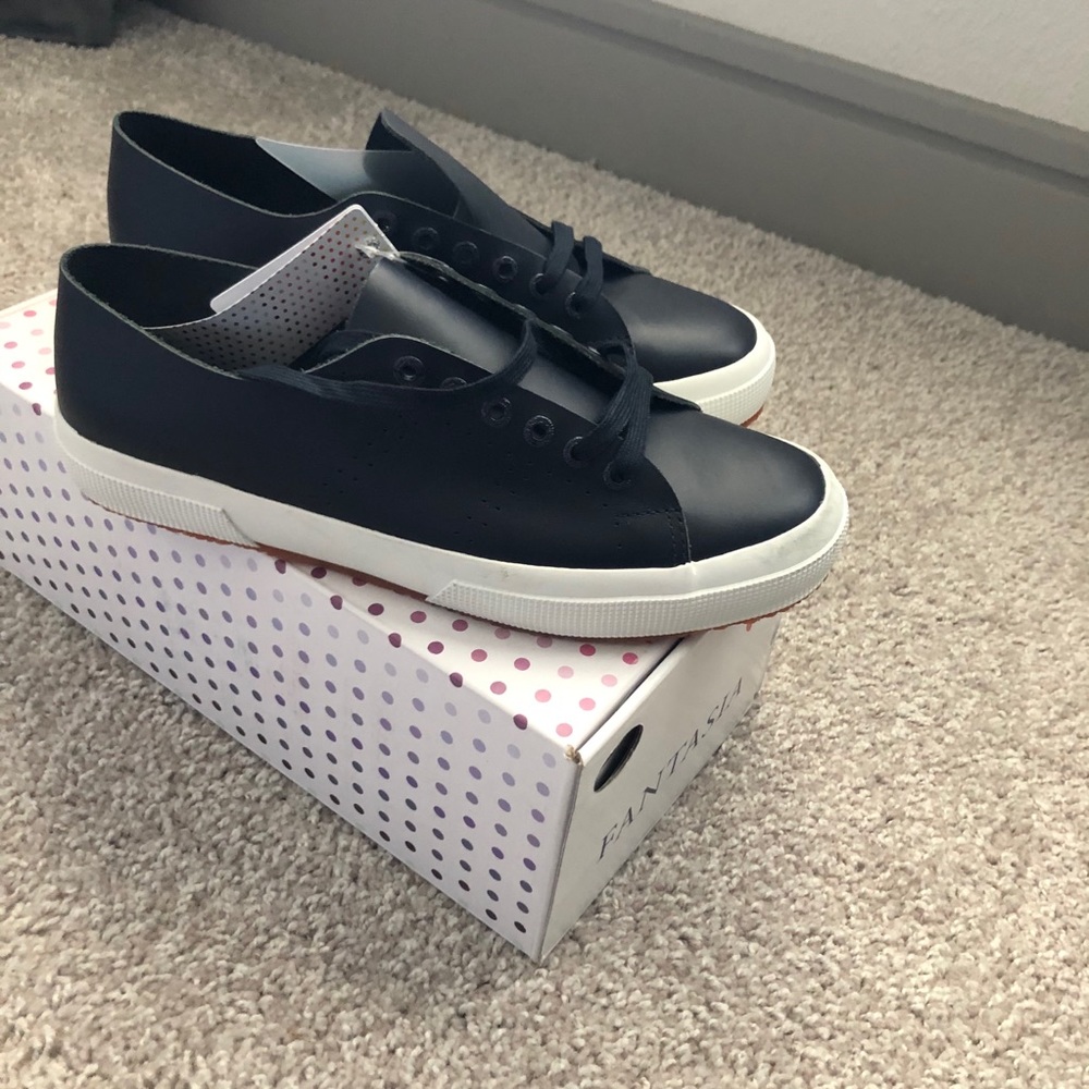 Superga Navy Leather Sneaker